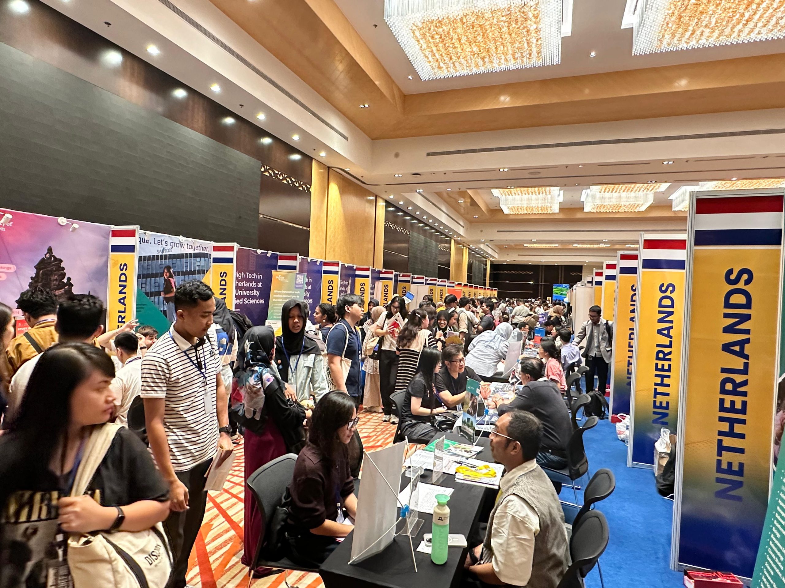 EHEF 2025 Jakarta: Info Beasiswa Erasmus+ & 100+ Universitas Eropa