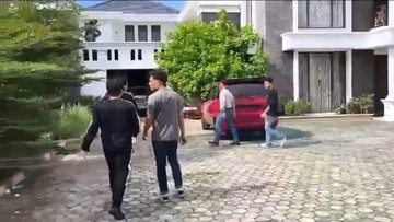 Polres Metro Bekasi Tangkap 27 WN China Pelaku Penipuan Online di Bandar Lampung