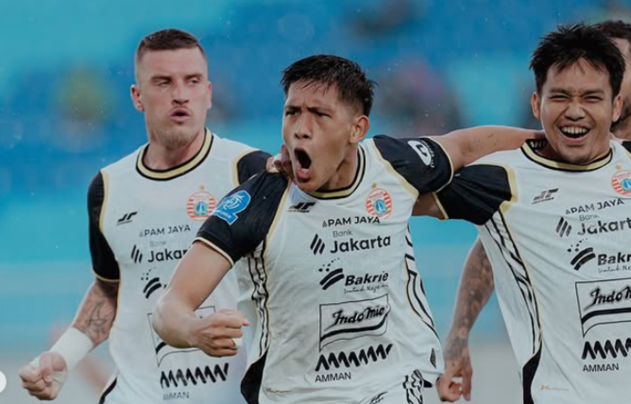 Brace Eksel Runtukahu Bawa Persija Kalahkan Arema FC 2-1 di Kanjuruhan