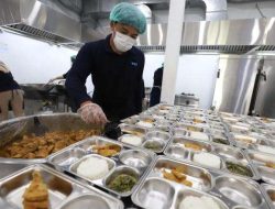 Survei: 55,7% Publik Puas dengan Program Makan Bergizi Gratis Prabowo, Ini Kata Responden