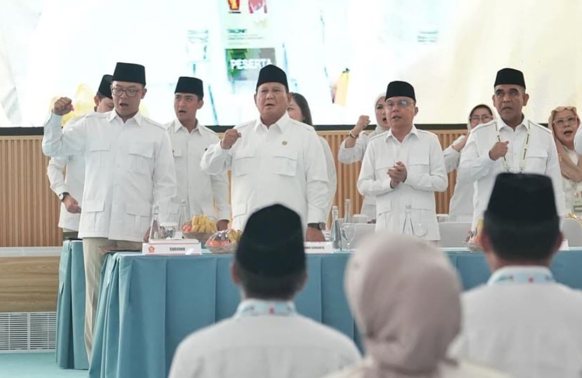 Pesan Penting Prabowo ke Kader Gerindra: Kekompakan Kunci Sukses Program Makan Bergizi Gratis & Pemberantasan Korupsi