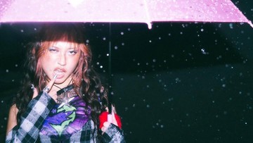 Lirik Lagu Skip Dulu Ah Naykilla feat. RYO, Terjemahan & Makna