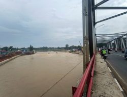 Kecelakaan Rafting Sungai Cimanuk Indramayu: 2 Mahasiswa Polindra Hilang, Kronologi & Pencarian