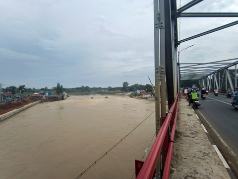 Kecelakaan Rafting Sungai Cimanuk Indramayu: 2 Mahasiswa Polindra Hilang, Kronologi & Pencarian
