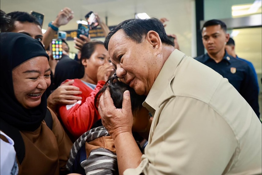 Survei: 77.7% Publik Puas dengan Kinerja Presiden Prabowo, Program Bansos & Makan Gratis Jadi Andalan