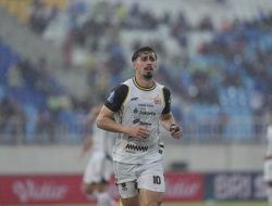 Kericuhan Persija vs Arema FC: Kronologi, Penyebab, dan Pernyataan Pelatih