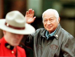 Gelar Pahlawan Nasional Soeharto: Rekonsiliasi atau Polemik?