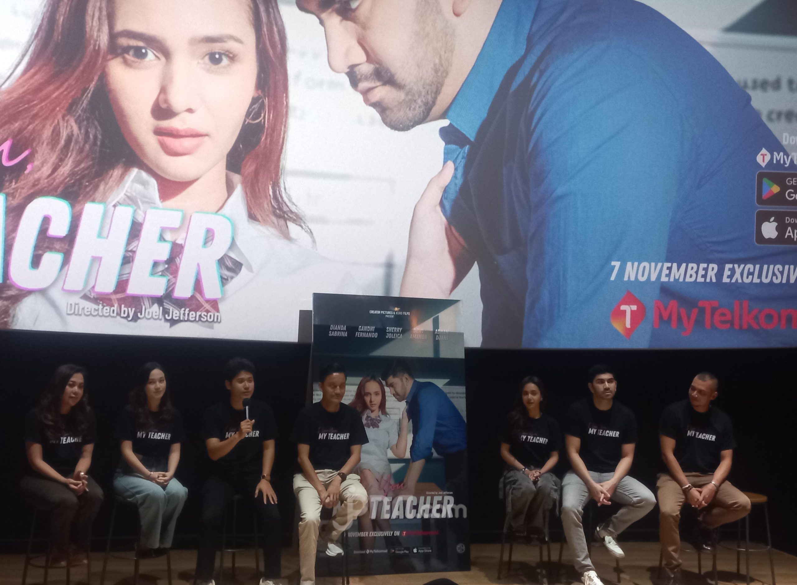 Sinopsis I Love You My Teacher: Series Vertikal Gandhi Fernando & Dianda Sabrina