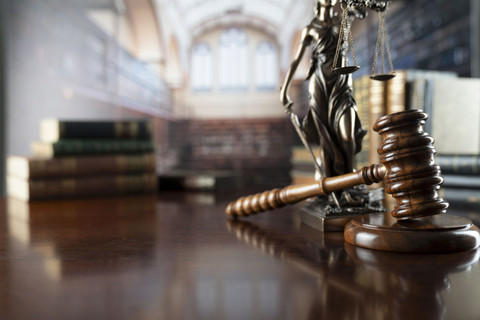 Tantangan Penegakan Hukum Era Prabowo: Mampukah Keadilan dan Kepastian Hukum Bersinergi?