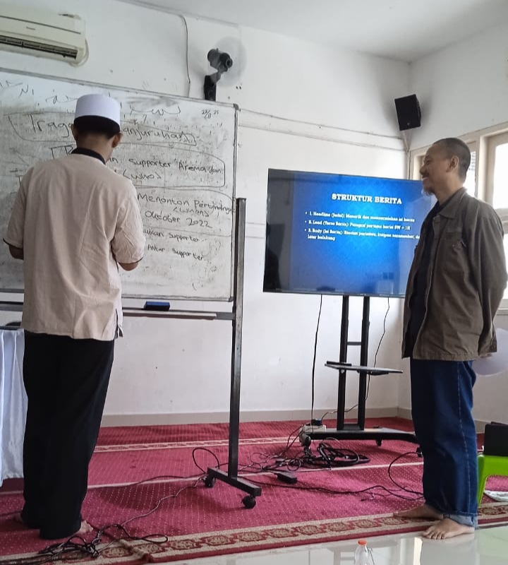 Pelatihan Menulis PRM Rawa Bambu: Cetak Penulis Muda Andal untuk Dakwah & Bisnis Digital