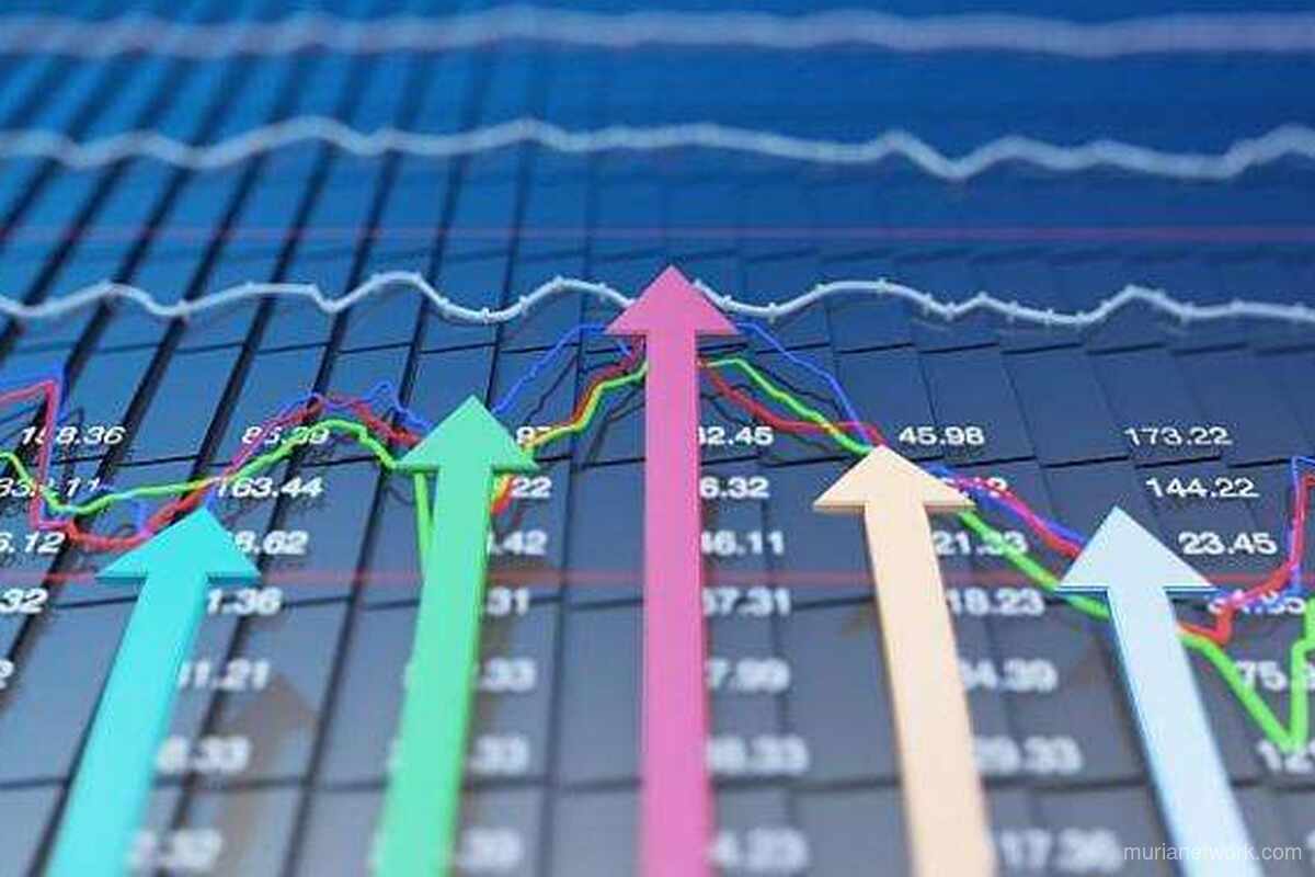 IHSG Cetak All Time High 8.443: Analisis Sektor Properti & Teknologi dan Daftar Saham LQ45 Top Gainers