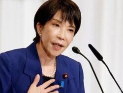 PM Takaichi Pangkas Gaji Menteri: Potong Gaji Sendiri hingga Rp 124 Juta/Bulan