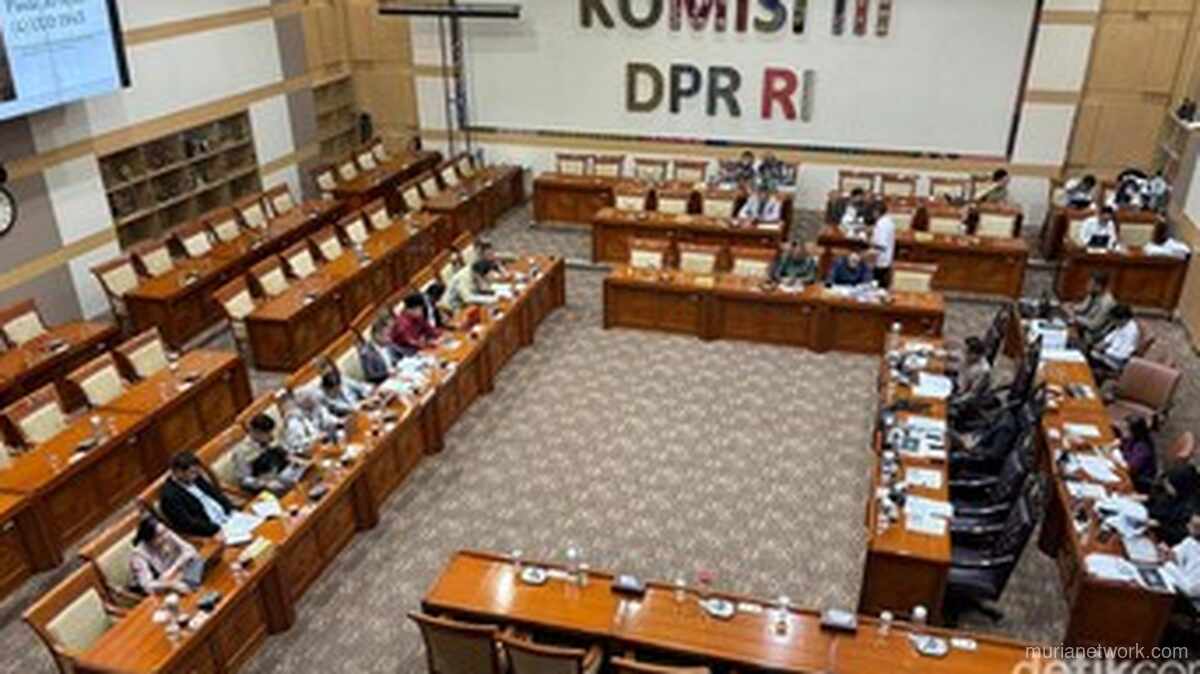 Usulan Sumpah Hakim Sebelum Baca Putusan: Penguatan Integritas Peradilan di RKUHAP