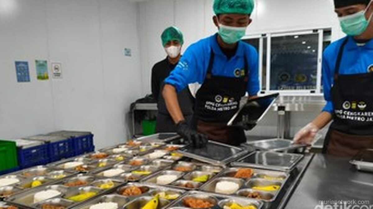 Makan Bergizi Gratis Polda Metro Jaya: Proses Sterilisasi hingga Distribusi 3 Kloter