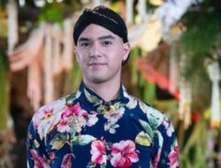 Al Ghazali Ziarah Makam Eyang HOS Tjokroaminoto di Hari Pahlawan, Ini Hubungan Kekerabatannya