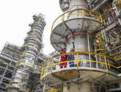 Proyek Kilang Pertamina: RFCC Balikpapan Beroperasi & FID Tuban 2025