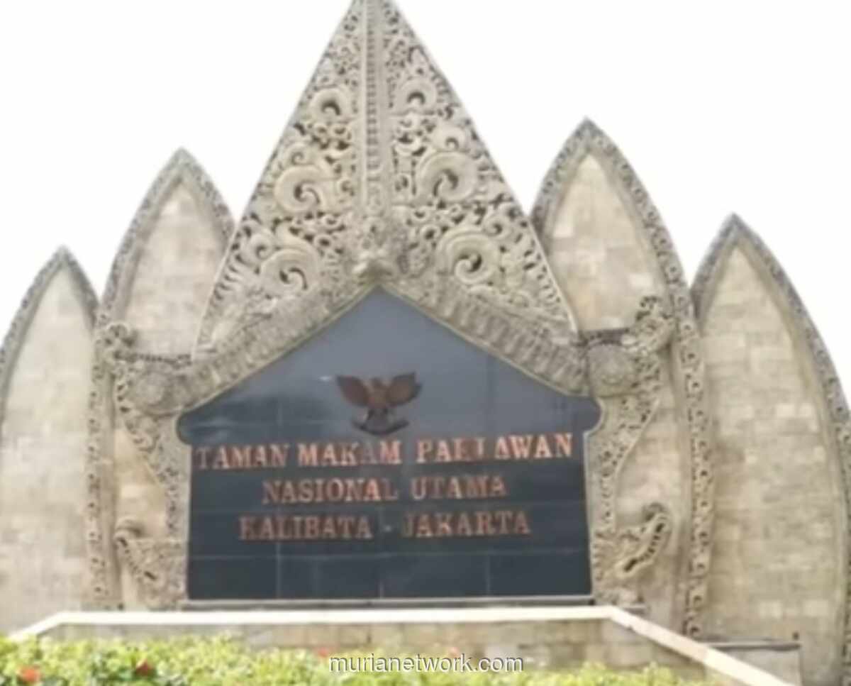 Refleksi Hari Pahlawan: Tantangan Oligarki & Politik Dinasti di Indonesia