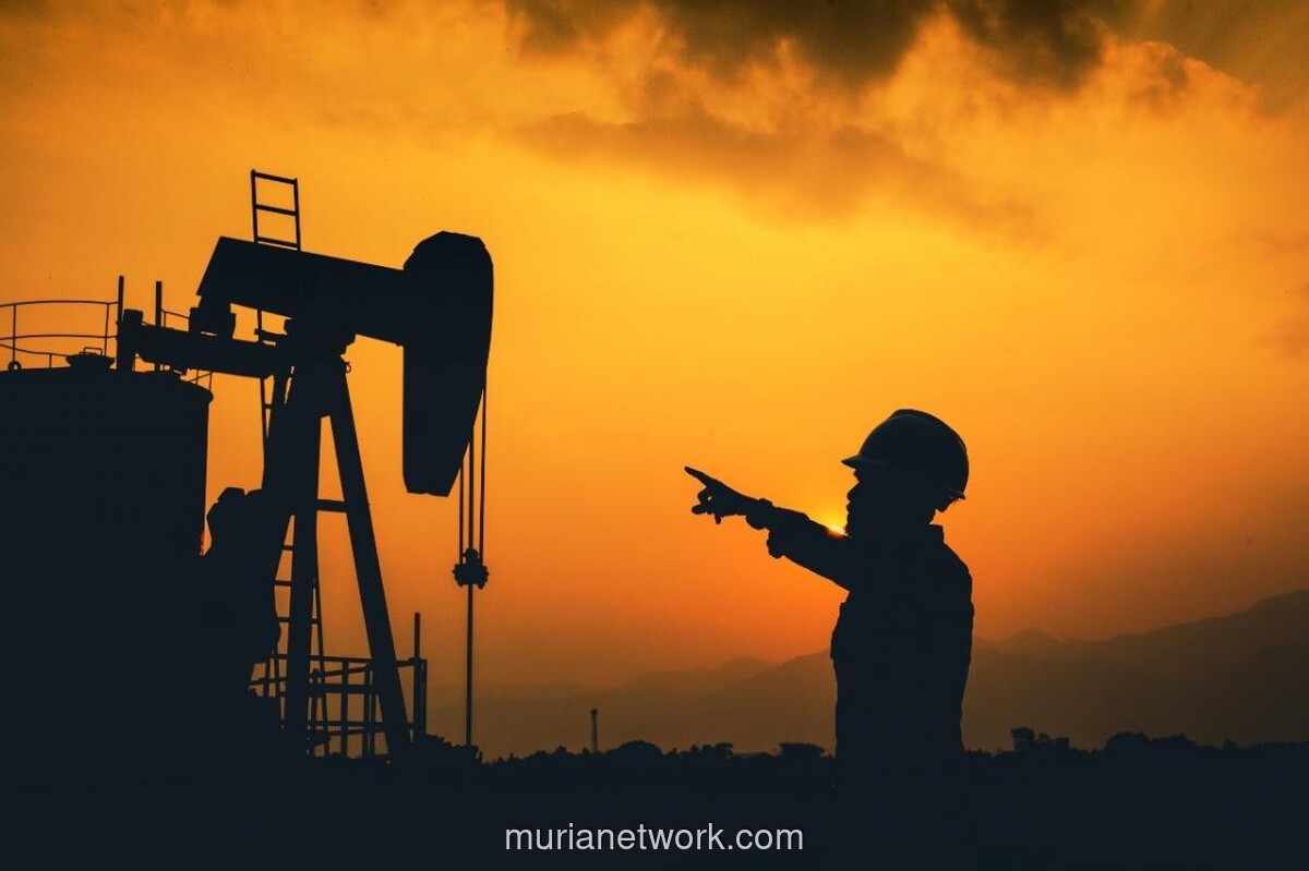 Harga Minyak Dunia Melonjak: Pasokan Bahan Bakar Global Terancam Gangguan