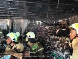 Kebakaran Ruko Tekstil di Fatmawati Jakarta: Api Berkobar 3 Jam, 16 Unit Damkar Dikerahkan
