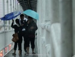 Operasi Modifikasi Cuaca DKI Jakarta 2025: Antisipasi Cuaca Ekstrem Hingga Desember