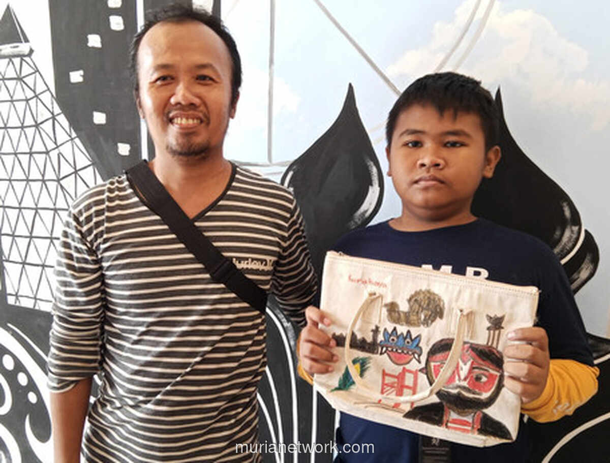 Kisah Haru Ayah Tunggal: Perjuangan Dadang Rawat Anak Slow Learner Hingga Berprestasi