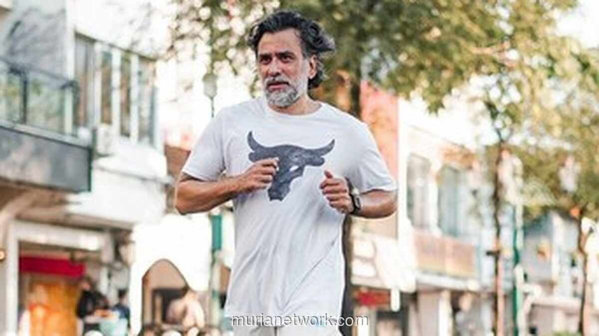 Rahasia Jeremy Thomas Bugar di Usia 55: Pola Makan & Olahraga yang Konsisten