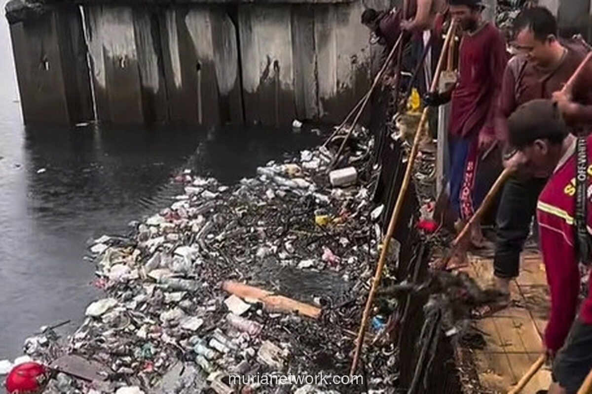 Waspada! Pemkot Surabaya Perketat Aturan Buang Sampah, Denda Capai Rp50 Juta