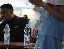 Tips Aman Minum Air di Festival 2025: Hindari Risiko dengan Periksa Segel Botol!