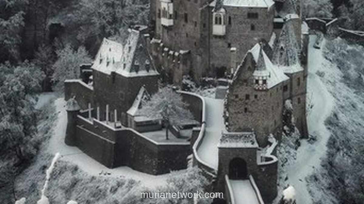 Istana Eltz Jerman: Kastil 870 Tahun yang Dihuni 33 Generasi Keluarga