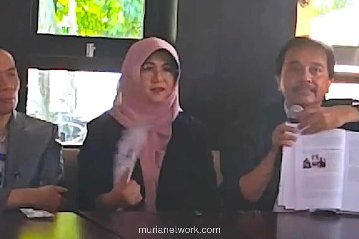 Roy Suryo Hadapi Pemeriksaan Kasus Ijazah Jokowi: Fakta & Barang Bukti