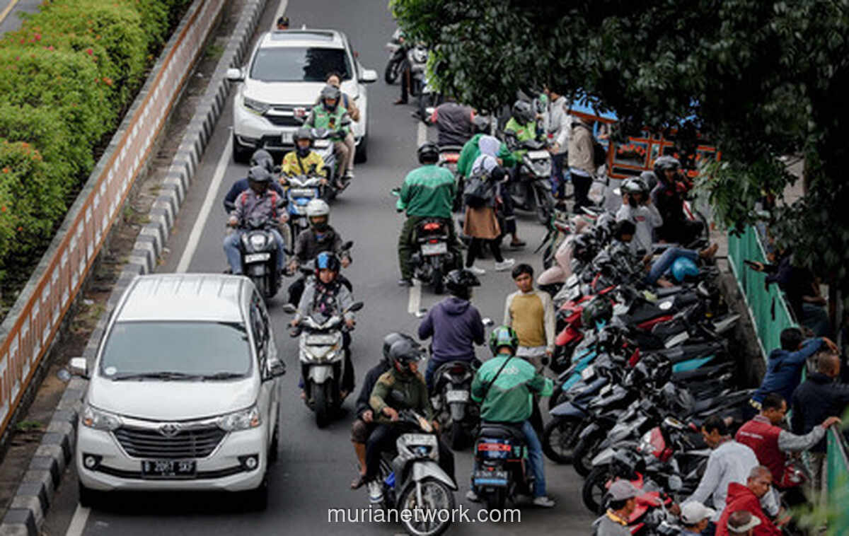 Kemacetan di Depan Stasiun Pasar Minggu: Ojek Online hingga PKL Penyebabnya