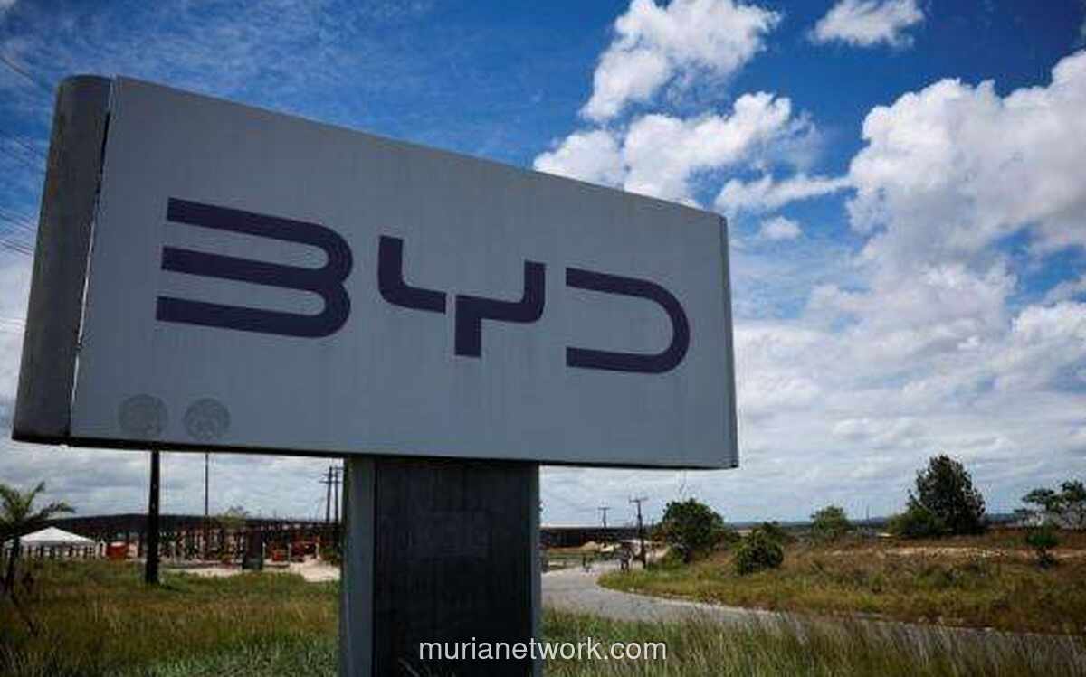 Daftar 10 Mobil Terlaris Oktober 2025: BYD Atto 1 Kalahkan Toyota
