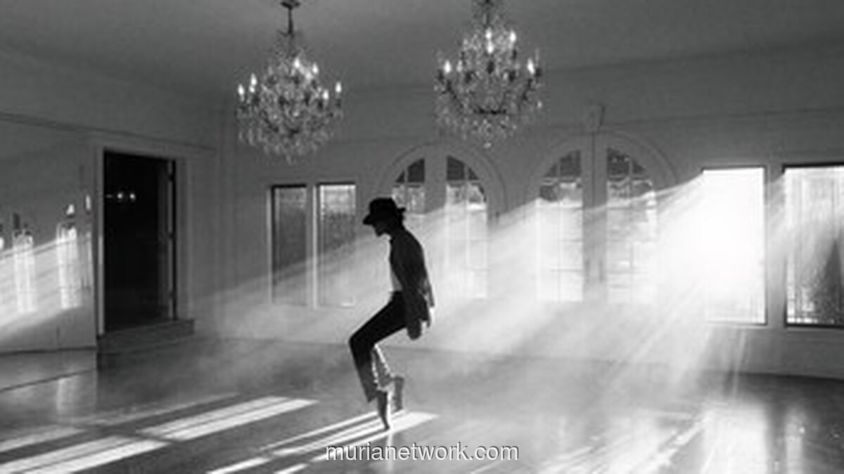 Michael Jackson Pecahkan Rekor Billboard, Thriller Kembali Masuk 10 Besar