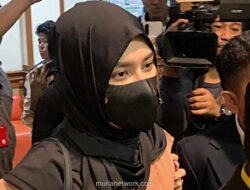 Angbeen Rishi Hadiri Sidang Cerai, Suami Absen dan Hanya Dikirimkan Kuasa Hukum