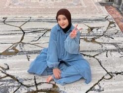 Nissa Sabyan Hamil? Potret Terbaru di Toko Karpet Picu Spekulasi