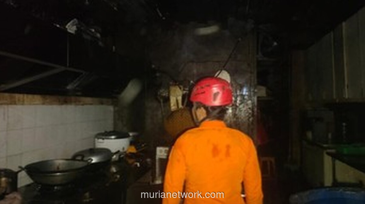 Kebakaran Rumah Makan di Jalan Merak Bogor: Diduga Kompor Lupa Dimatikan, Kerugian Rp 25 Juta