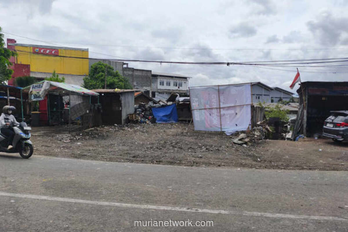 TPS Gunung Batu Timur Bandung Akhirnya Bersih, Sampah 5 Meter Rata dengan Tanah