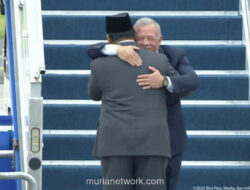 Raja Yordania Abdullah II Tiba di Indonesia, Disambut Hangat Prabowo Subianto