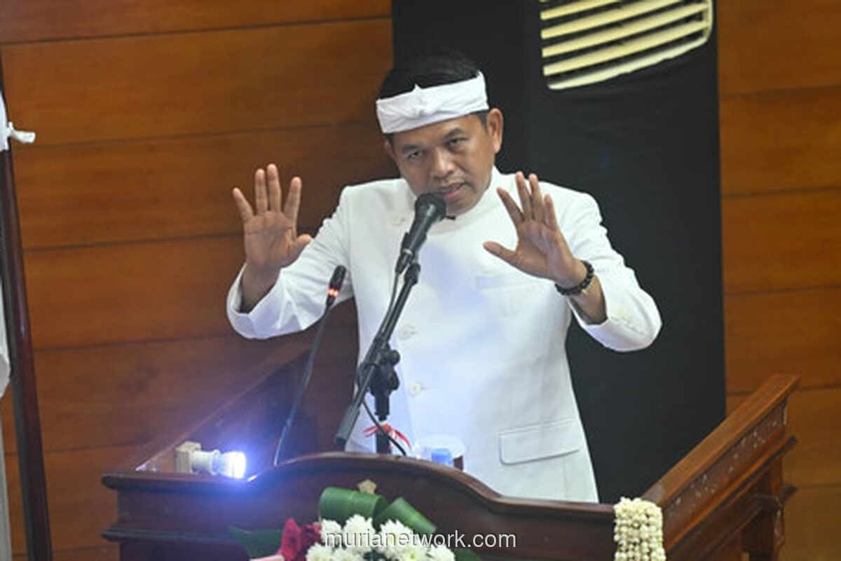 Strategi Pemerintah Jabar Perbaiki Jalan Nasional & Ambil Alih Jalan Desa Mulai 2026