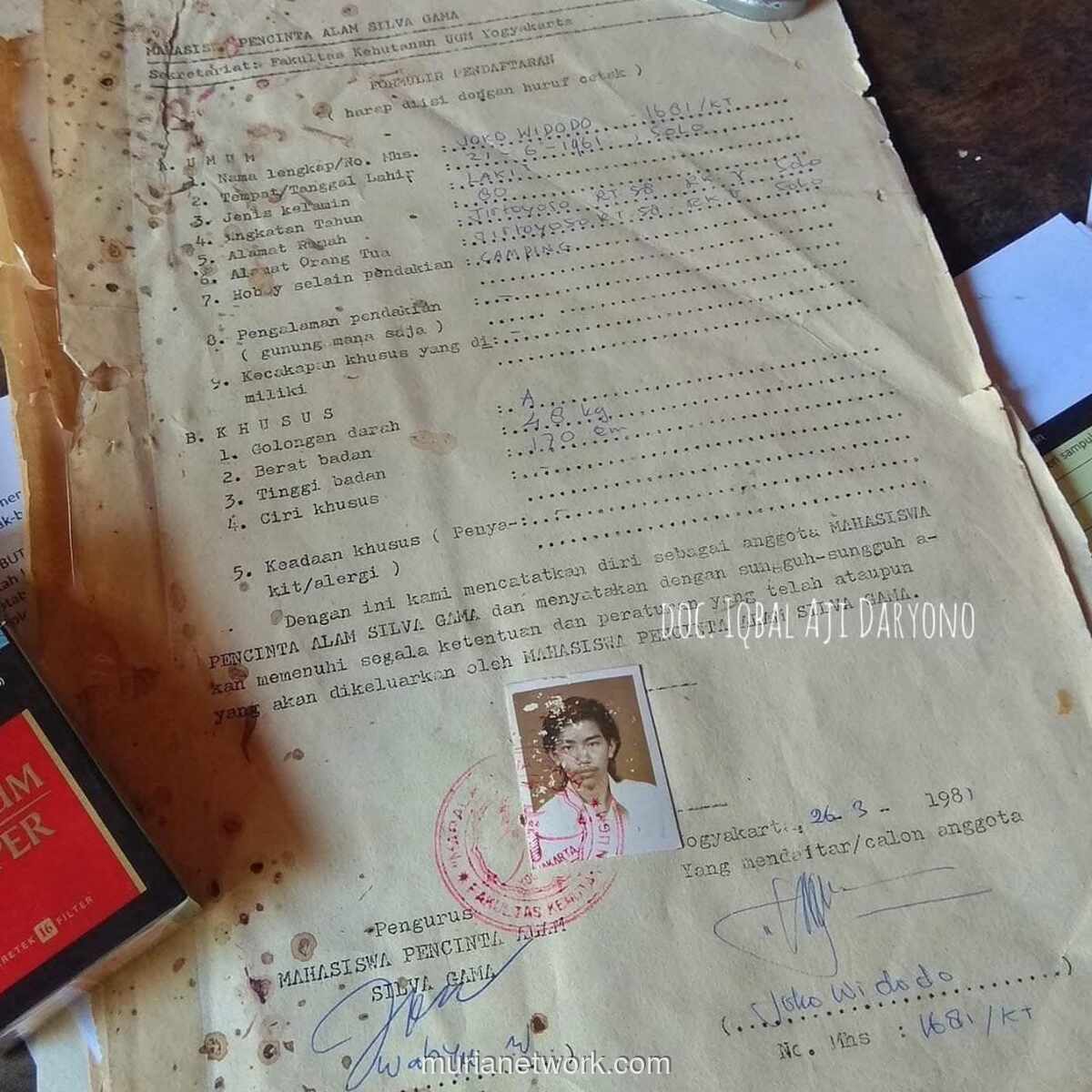 Fakta Ijazah Jokowi di UGM: Foto Kontroversial dan Status DO yang Beredar