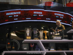 IHSG Turun Tipis ke 8.370, Transaksi Malah Melonjak 99% di Pekan Ini