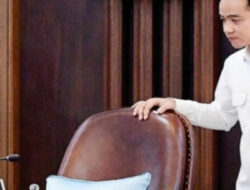 Proyek Whoos & Isu Suksesi: Evaluasi Pemerintahan dan Dinamika Politik Terkini