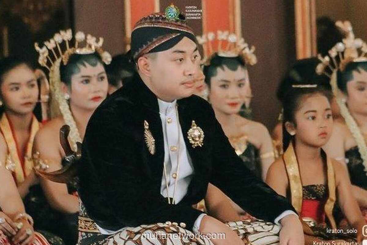 Alasan Jumenengan PB XIV Purbaya Tanpa Tarian Bedhaya Ketawang & Prosesi Lengkap