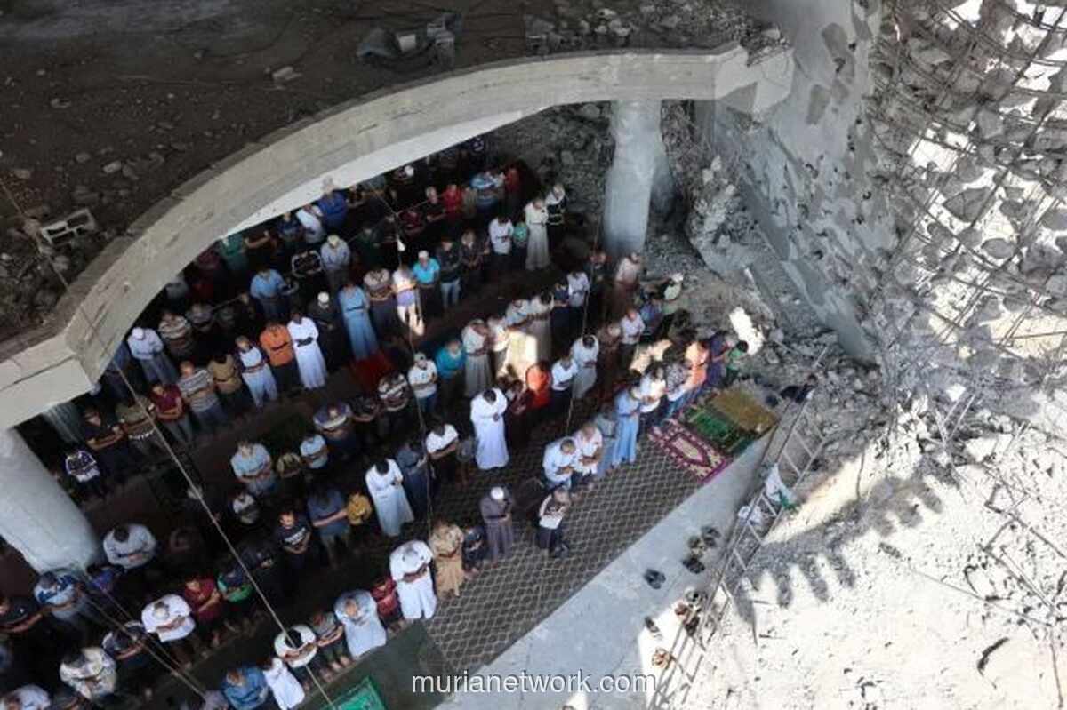 Hukum Salat Jumat Batal karena Hadas: Solusi dan Tata Cara Menggantinya