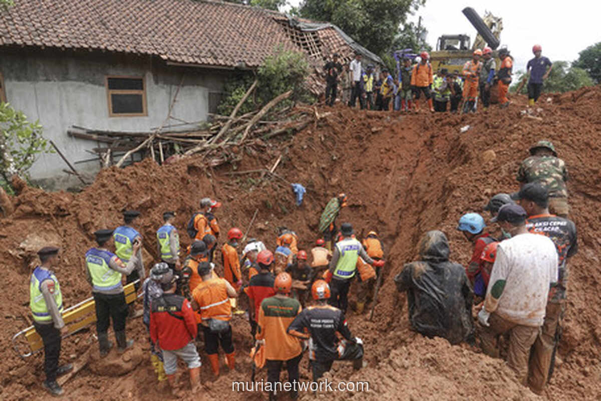 Update Longsor Cilacap: 5 Meninggal Dunia, 17 Korban Masih Dalam Pencarian