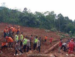 Korban Longsor Cilacap: 12 Orang Masih Hilang, Pencarian Diperpanjang