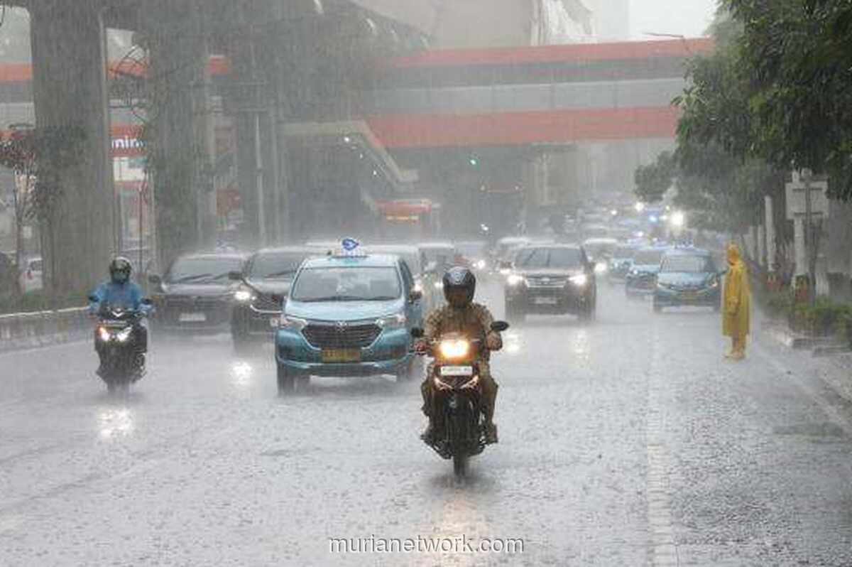 Bibit Siklon Tropis 97S & 98S Ancam Indonesia, BMKG Imbau Waspada Cuaca Ekstrem Ini