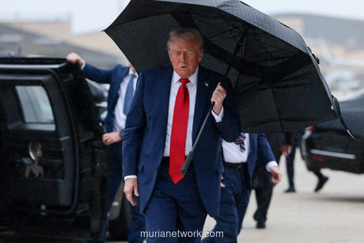 Investasi Obligasi Trump Senilai 337 Juta Dolar AS: Transaksi & Potensi Konflik Kepentingan