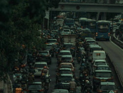 Urbanisasi di Indonesia: Dampak, Tantangan, dan Solusi Menuju Kota Berkelanjutan