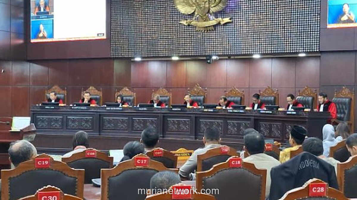 Putusan MK: Polri Kembali ke Barak & Investasi IKN Dipangkas Jadi 35 Tahun